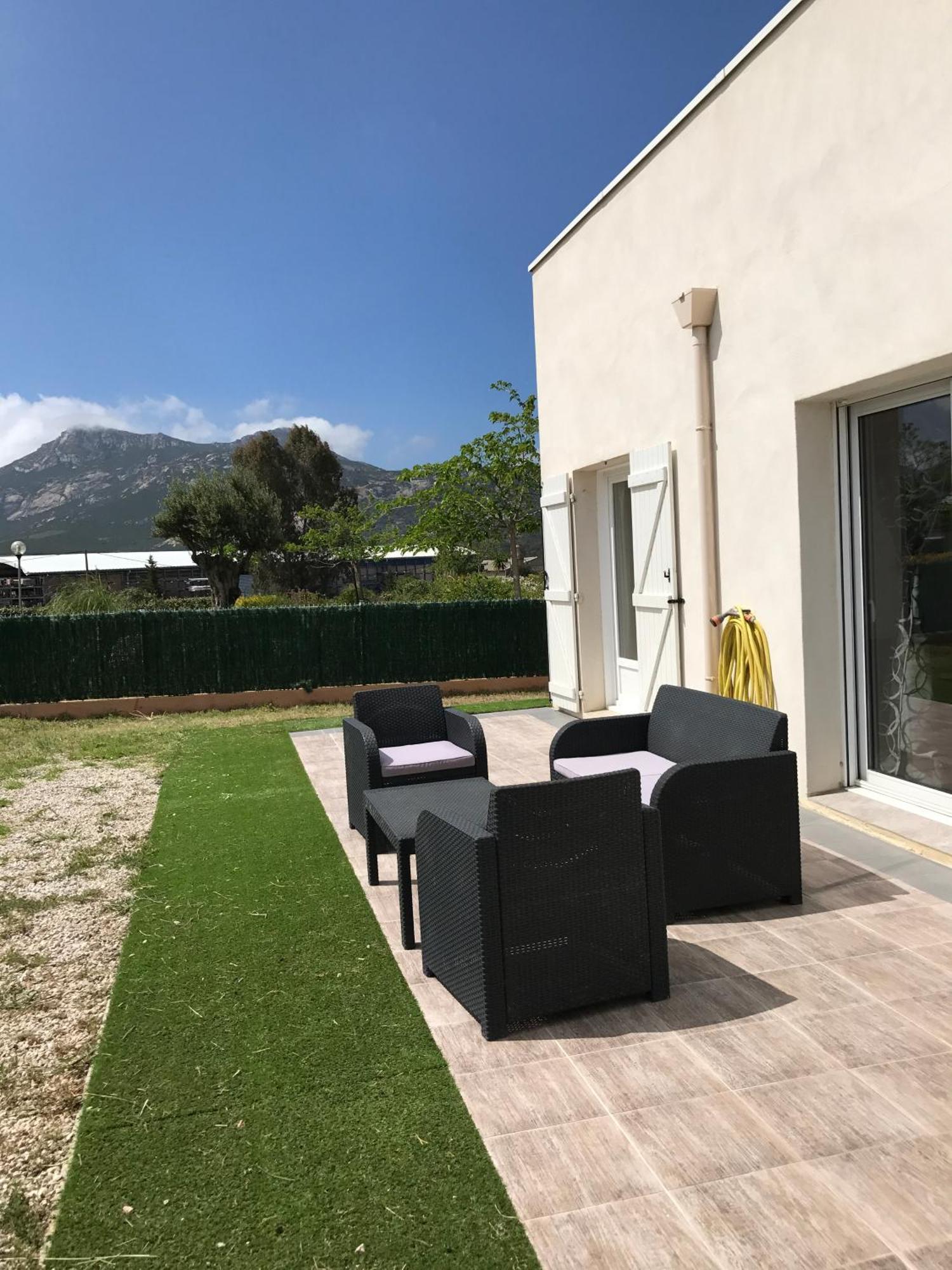 T3 5p De 85m² Avec Jardin A Calvi