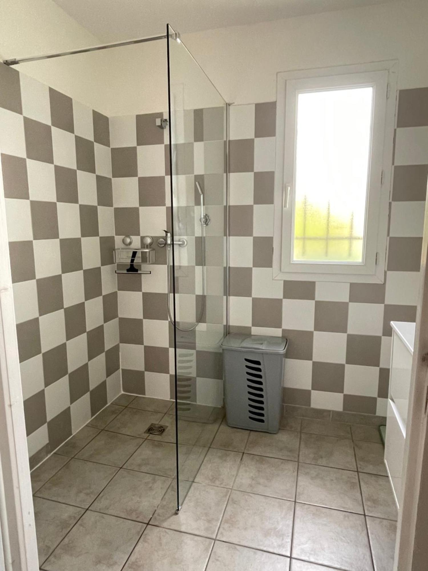 T3 5p De 85m² Avec Jardin A Calvi *